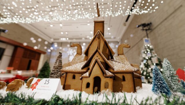 Gingerbread Competition at Cleveland Botanical Garden